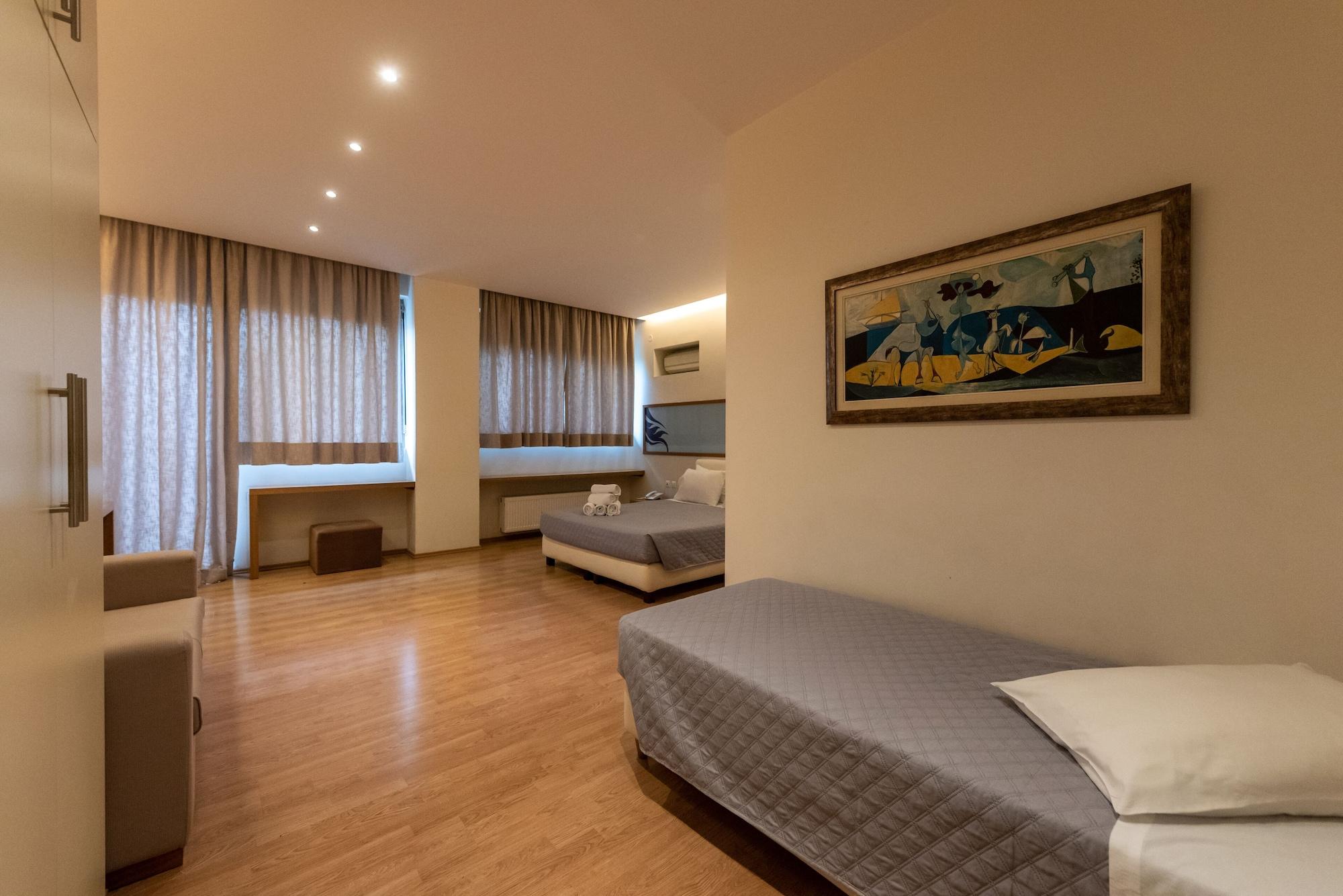 Kleopatra Inn Messíni Buitenkant foto