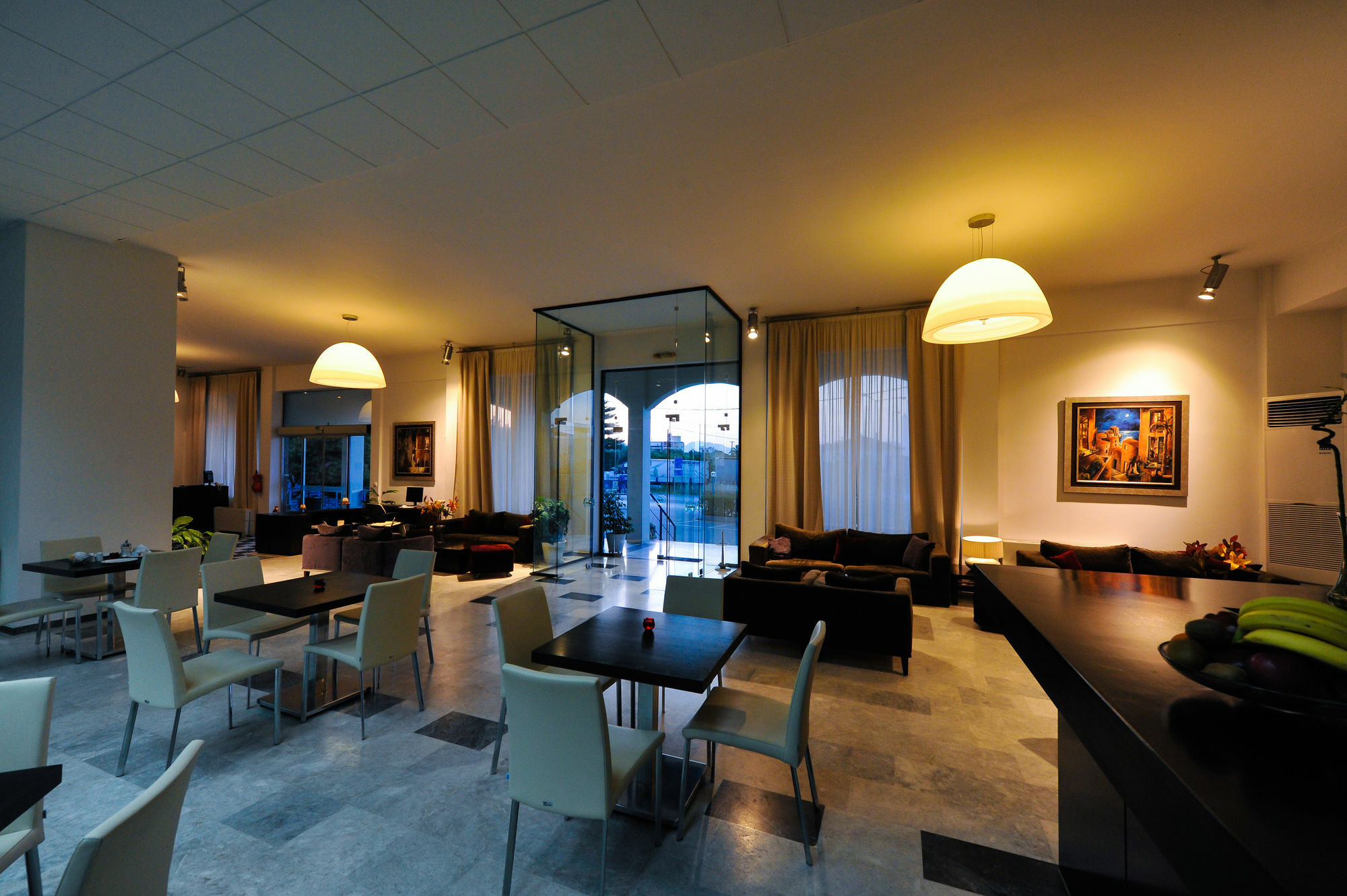Kleopatra Inn Messíni Buitenkant foto